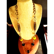 Glass Beaded Vintage Gold Necklace - £18.20 GBP