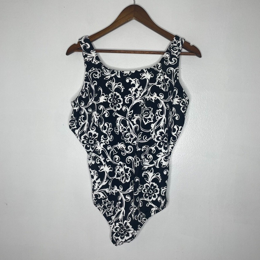 Lands&#39; End One Piece Swimsuit 18W Black White Floral Print Modest Fit - $21.00