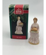 Hallmark Keepsake 1991 Ornament Fine Porcelain Mrs. Cratchit A Christmas... - $12.16