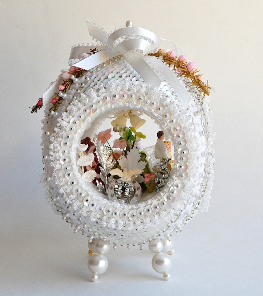 Handmade Sequin Pushpin Diorama Wedding Cake Topper Ring Maid Pearls Flowers VTG Item image 5