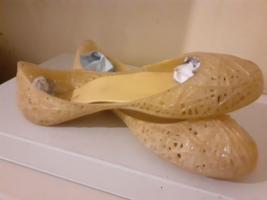 Cream Rubber Flat Beach Water Shoes Sz8 EU41 - £2.00 GBP