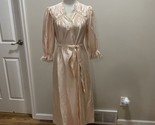 Vintage Lorraine Robe Peach Lace Nylon &amp; Lace Hollywood Glam Made In USA... - £15.27 GBP