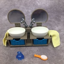 Playmobil 9268 City Life Bathroom Replacement Part: Double Vanity - $7.83