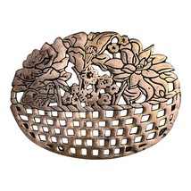 VTG Old Dutch Design 1983 Brass Wall Hanging Trivet – Floral Basket Cutout – Ros - $559.19 MXN