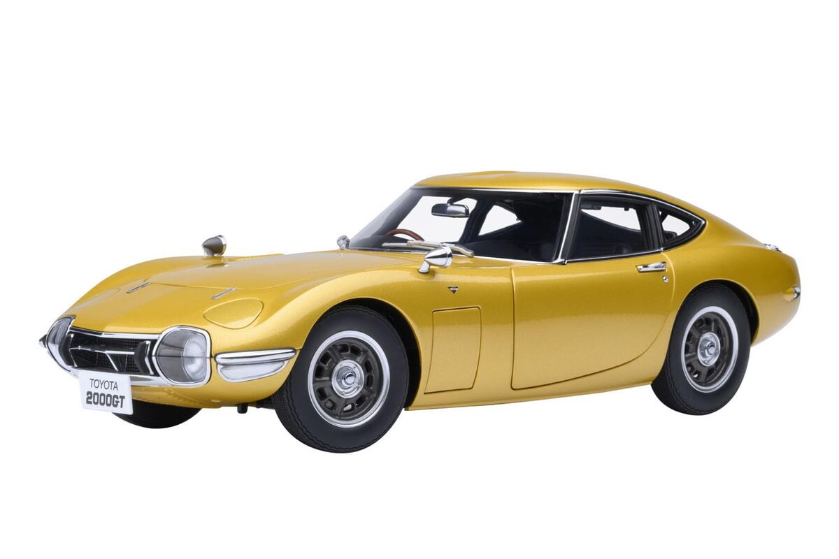 AUTOart 1967 2000GT RHD (Right Hand Drive) Gold Metallic 1/18 Model Car ... - $279.99