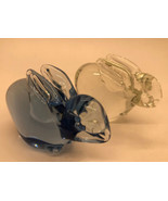 Lot of 2 Vintage Clear &amp; Blue Glass Bunny Rabbit Paperweight Figurines D... - £13.32 GBP