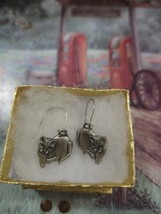 Vintage Silver Tone Cat Kitty Pierced Earrings--Cat Lovers! Nice - $20.46 CAD