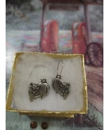 Vintage Silver Tone Cat Kitty Pierced Earrings--Cat Lovers! Nice - $20.51 CAD