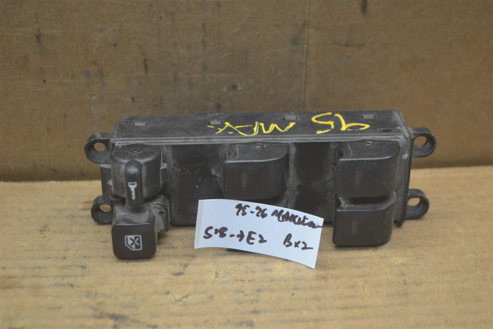95-99 Nissan Maxima Master Switch OEM Door Window Lock 508-7e2 bx2  - $7.99