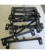 15 PACK 12&#39;&#39; Plastic Pants &amp; Skirt Hangers with clips - $260.95 MXN