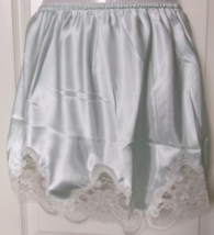 Shadowline Rochelle Satin 15&quot; half slip Size 3X Mint Style 47075  Lace Hem - $35.59