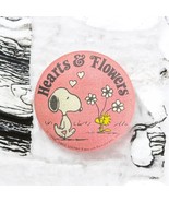 Vintage 1965 SNOOPY &amp; Wodstock Hearts &amp; Flowers Peanuts Pin Back Button - £7.98 GBP