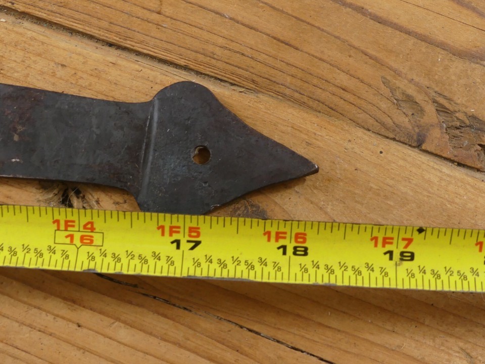 6 LARGE Strap T Hinges 18" Tee Hand Barn Rustic Door Iron Arrow  **SOME RUST** Item image 9