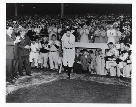 Babe Ruth 8X10 Photo New York Yankees Ny Baseball Picture Farewell - $4.94