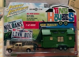 JOHNNY LIGHTNING Tiny Houses FORD F-250  Release 1 VERSION B - £13.92 GBP