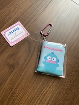 Hangyodon L-shaped mini pouch with carabiner Sanrio - $203.30 MXN