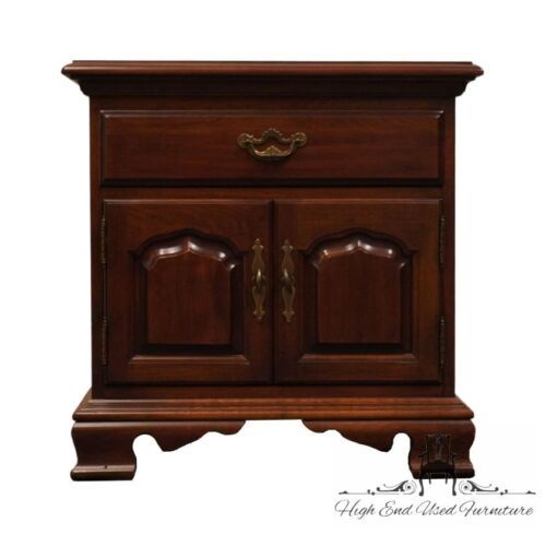 THOMASVILLE FURNITURE Collector's Cherry Traditional Style 25" Cabinet Nights... - $799.99