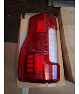 For 2017-2019 Ford F-250 F350 F450 Right Side LED Tail Light Lamp w/ Bli... - $399.72 CAD