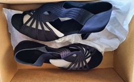 Ballroom Dance Shoes Women Latin Salsa  2.5&#39;&#39; Heels YT02 Size 10.5 Black - $570.20 MXN