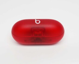 Beats by Dr. Dre Solo Charging Case Replacement A3152 - Transparent Red image 3