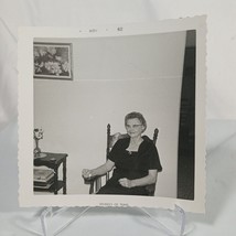 Vintage Photo Picture Original One Of A Kind Books Old Lady Grandmother ... - $148.18 MXN