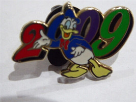 Disney Trading Pins 67787 Mini-Pin Boxed Set - Mickey and Friends - Donald - £4.16 GBP