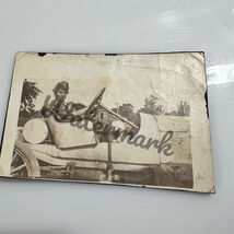 Antique Photograph Woman In Automobile 1920s Behind The Wheel With Dog - $158.63 MXN Antique Photograph Woman In Automobile 1920s Behind The Wheel With Dog - $158.63 MXN
