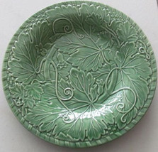 Bordallo Pinheiro Vine Green Collectible 12&quot; Chop Plate Round Made In Portugal - £53.60 GBP