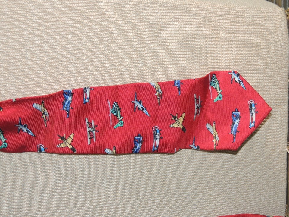 Two Class Club Italy Neck Tie/Necktie planes sailboats 56-57"x3" NARROW Vintage Item image 10
