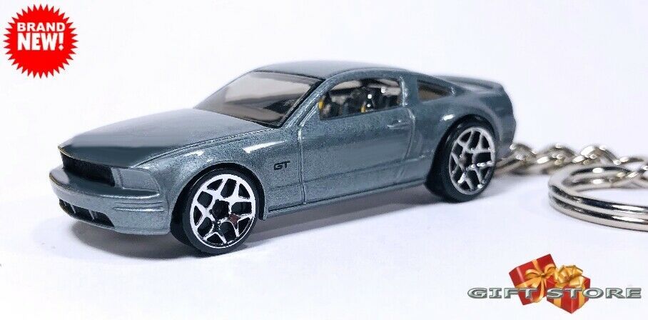 RARE KEYCHAIN SILVER GUN GRAY FORD MUSTANG GT CUSTOM Ltd EDITION GREAT GIFT Item image 9
