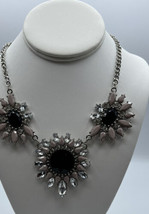 Jewelry Necklace Charming Charlie Glass Acrylic Flowers Mauve Black Clear 16&quot; - £10.63 GBP