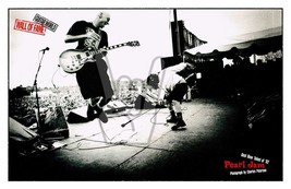 PEARL JAM 1992 CONCERT MAGAZINE PHOTO POSTER 11x17 ROCK WALL ART EDDIE V... - £8.89 GBP