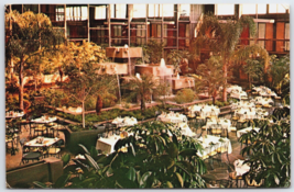 Postcard Treadway Resort Inn Lancaster Pennsylvania Courtyard Vintage - £3.96 GBP
