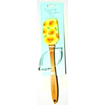 Ciroa Lemons Spatula Silicone Wood Handle Metal Lemon Cookie Cutter 2-Pc... - $226.78 MXN