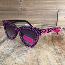 NWT Betsey Johnson Large Cat Eye Gradient Lens Sunglasses with Pink Animal Print - £22.28 GBP