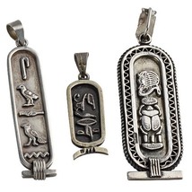 Trois 3 Vintage Argent Sterling Égyptien Nom Étiquette Hiéroglyphique Éc... - $1,547.85 MXN