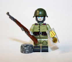 MV Russian WW2 Soldier with SKS Military Minifigure US Shipping Warehouse - £5.82 GBP