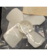NOS Vintage Hobart Plastic 4 Fin Fan Blade - Part# 00-262583 - €23,62 EUR