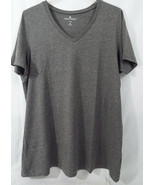 Women&#39;s Plus Size Perfect V Neck Shirt in Charcoal Gray  - £14.94 GBP