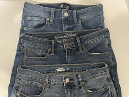 Ladies Skinny Blue Jeans Size 4 Gap Old Navy Universal Thread Lot of 3 Pair - $31.56