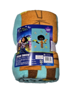 Disney Encanto Super Soft Plush Throw 46x60in Green - $453.31 MXN