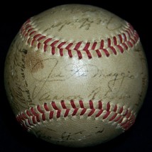 Joe DiMaggio Dickey Gordon Bonham 1946 Yankees Team Signed Baseball JSA AH LOA! - £714.88 GBP