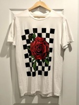 Rose With Checkerboard Background Mens Size L White Short Sleeve Graphic... - £11.60 GBP