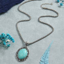 Turquoise &amp; Silver-Plated Oval Pendant Necklace - £9.77 GBP