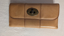 FOSSIL Revival Womens Large Leather Wallet Trifold Tan Brass Turn Lock 8&quot; - £20.98 GBP