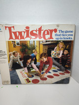 Twister Game Vintage 1998  by Milton Bradley Hasbro Ages 6+ Complete -- ... - $150.34 MXN