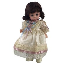 Madame Alexander 8&quot; Doll Innocent Silk Victorian Brunette 25045 Vintage 2000 - £44.67 GBP
