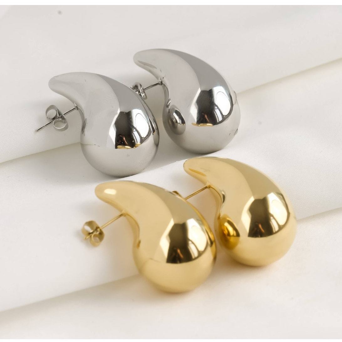 Smooth Chunky Lightweight Tear Drop Stud Earrings Item image 5