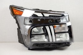Mint! 2021-2023 Hyundai Santa Fe Base LED Headlight RH Right Passenger Side OEM - £433.91 GBP