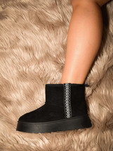 WILD DIVA Round Toe Platform Boots - $27.99
